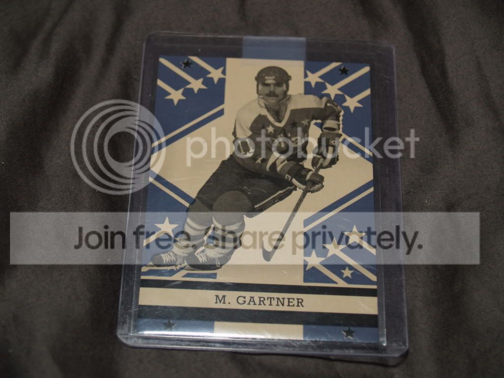 hockeystuff2012058.jpg