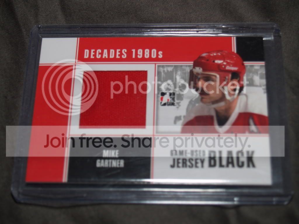 hockeystuff2012046.jpg