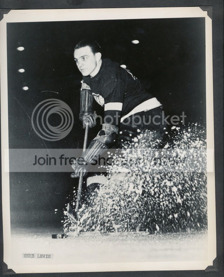old_goalie_0016.jpg