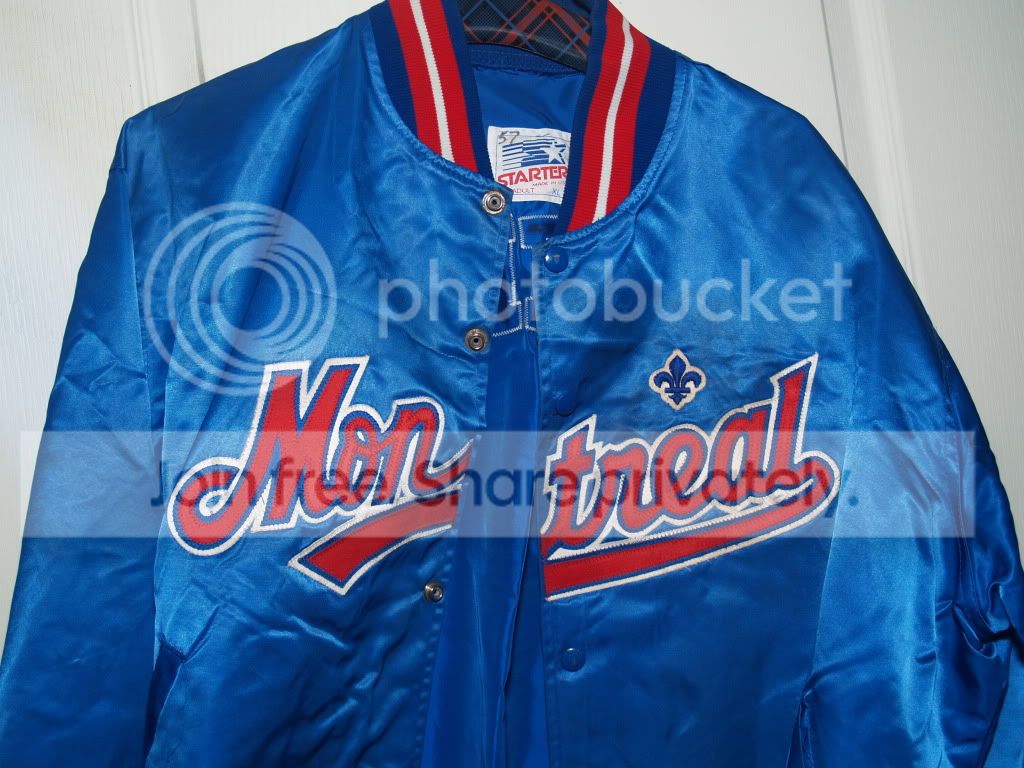 hockeystuff2012009.jpg